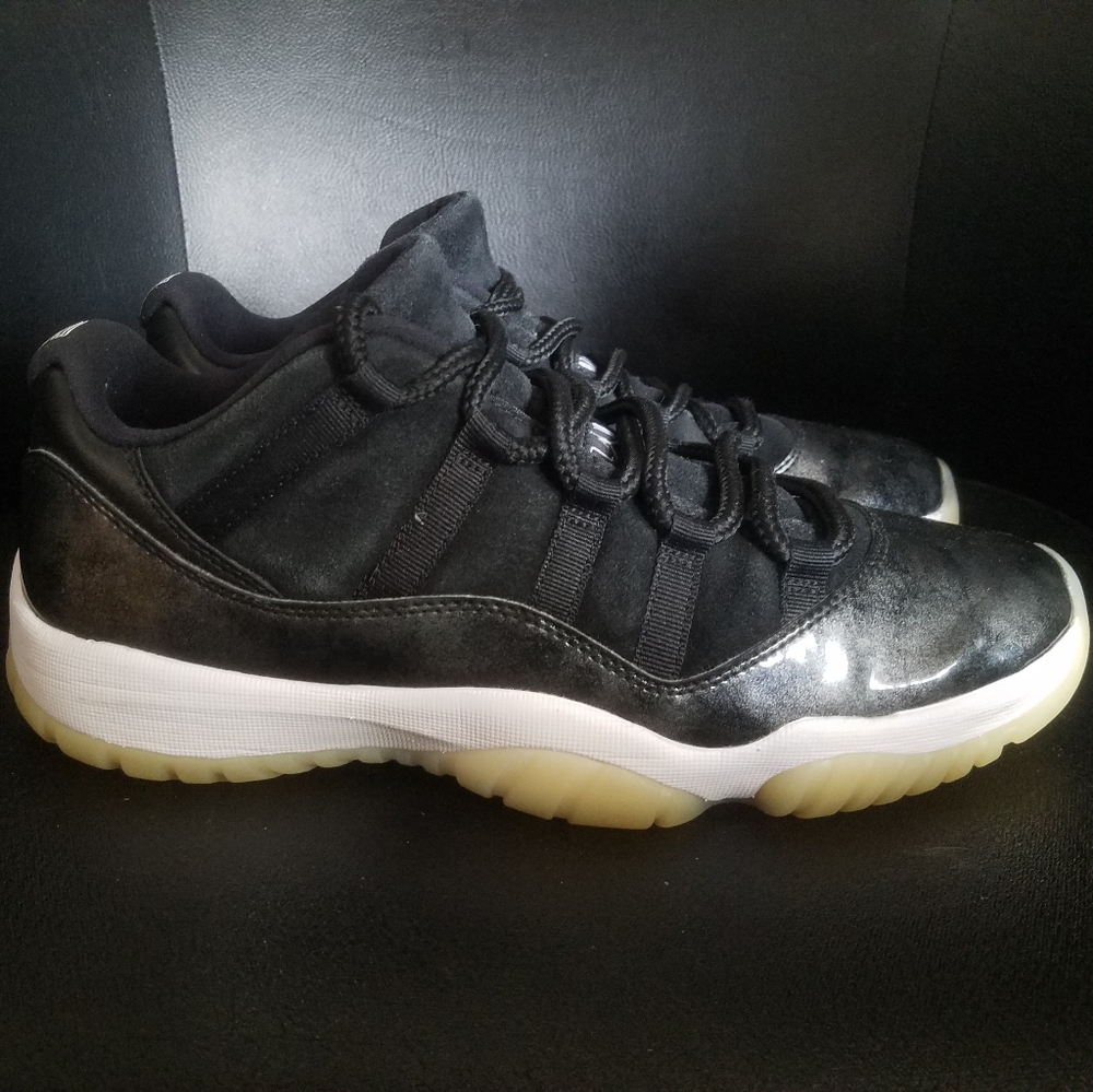 Jordan retro 11 low baron